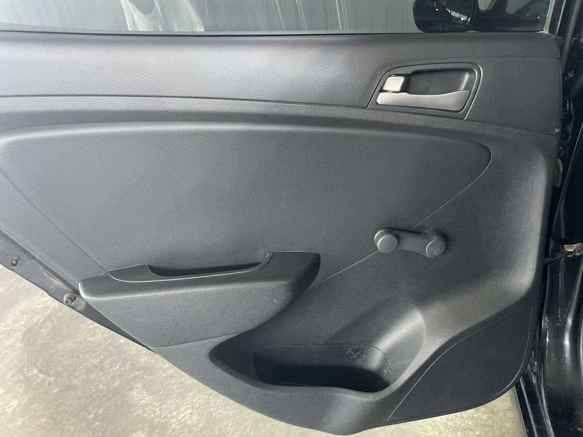 Купить Hyundai Solaris, 2016, 177 203 км.. Фото: #17