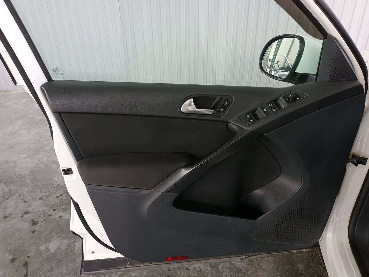 Купить Volkswagen Tiguan, 2013, 191 761 км.. Фото: #16
