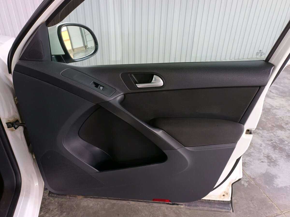 Купить Volkswagen Tiguan, 2013, 191 761 км.. Фото: #18