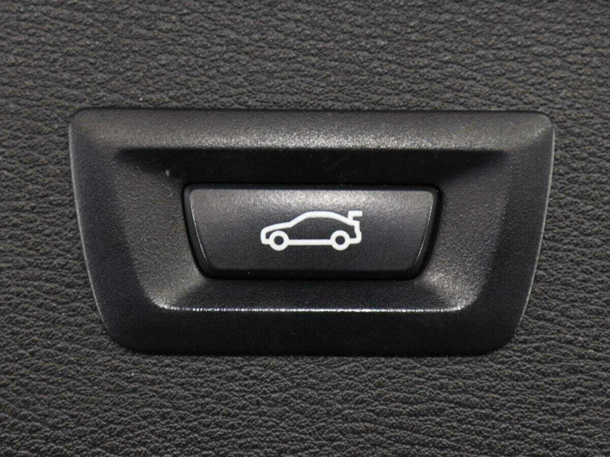 Купить BMW X1, 2018, 139 902 км.. Фото: #11