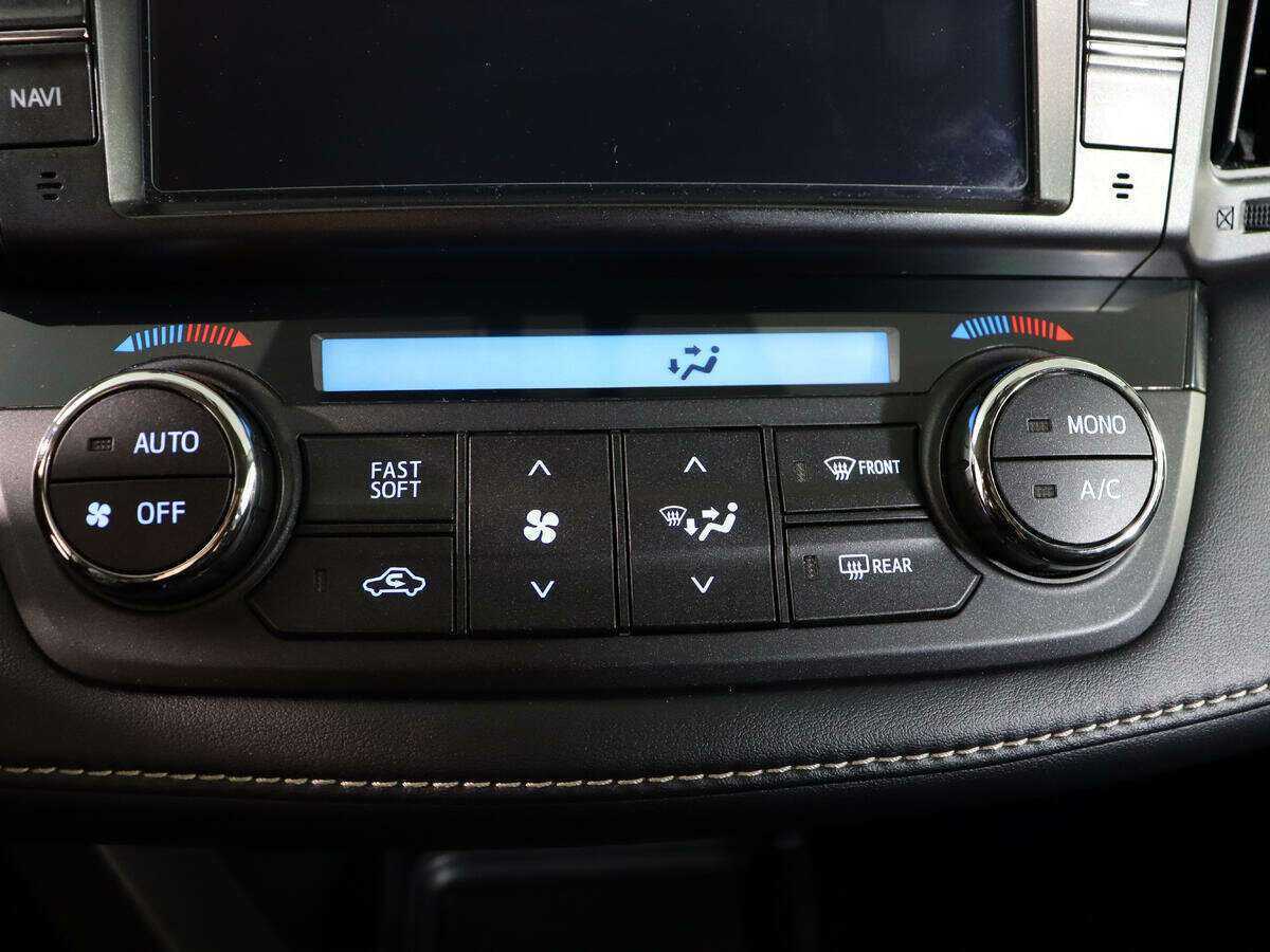 Купить Toyota RAV4, 2017, 141 211 км.. Фото: #20