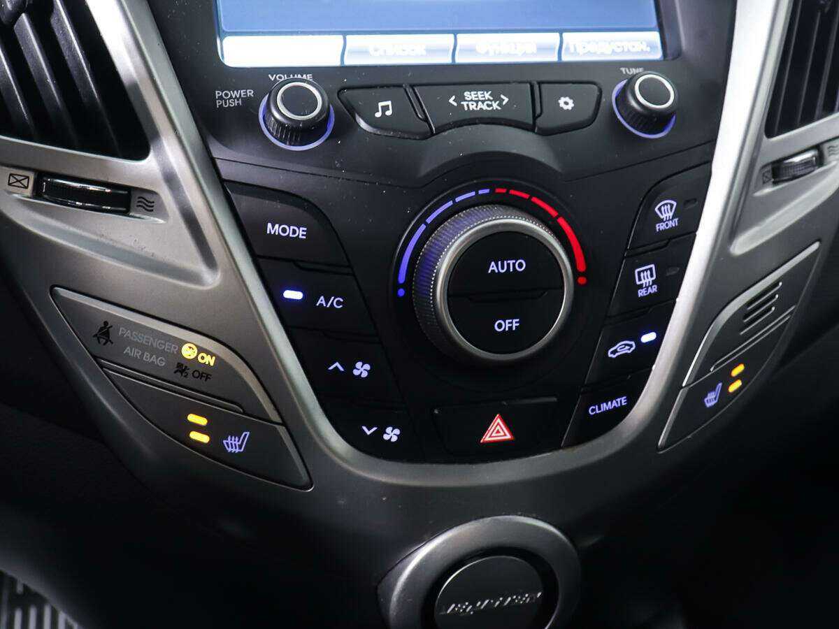 Купить Hyundai Veloster, 2015, 133 968 км.. Фото: #13