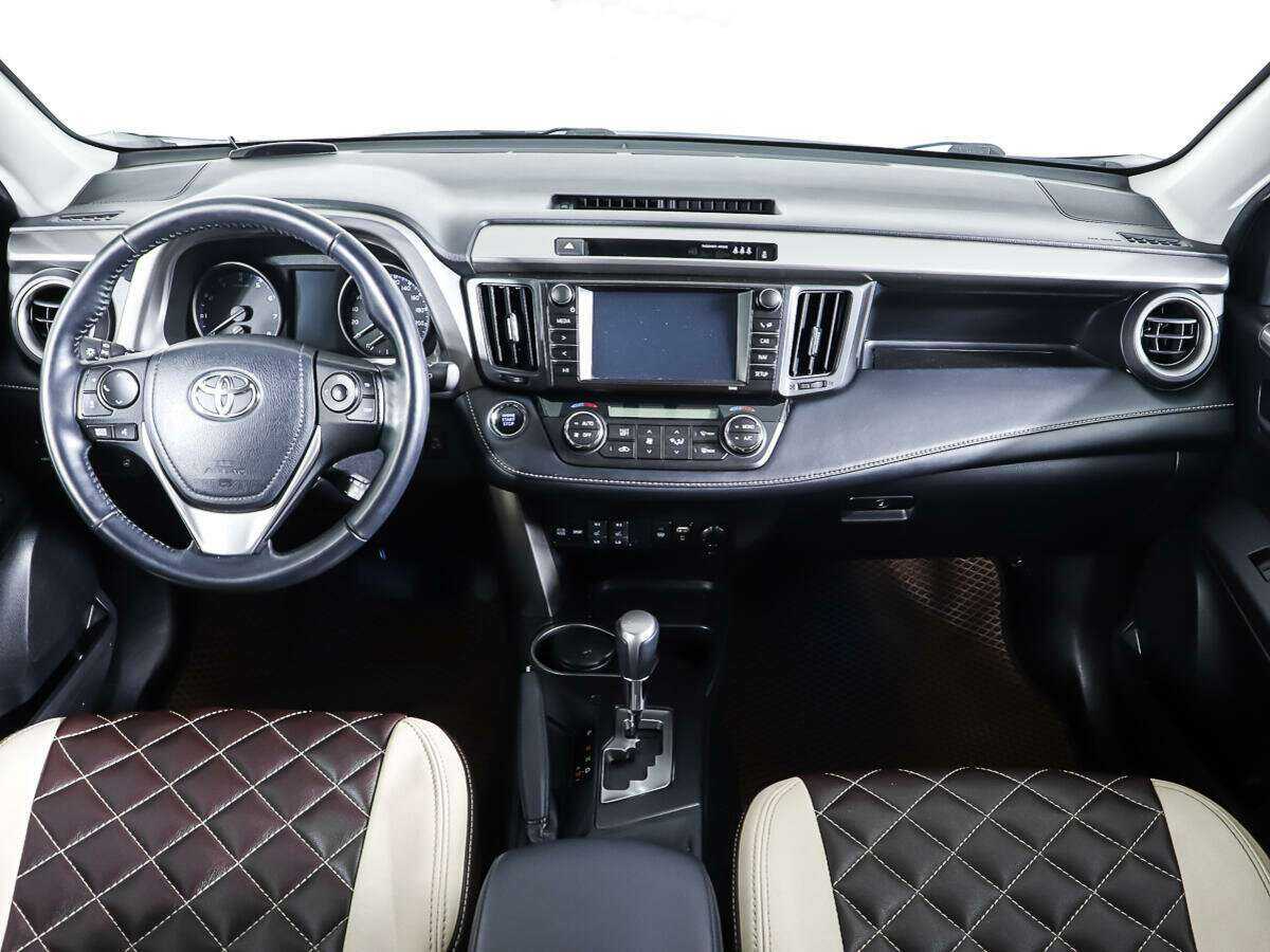 Купить Toyota RAV4, 2018, 45 900 км.. Фото: #10