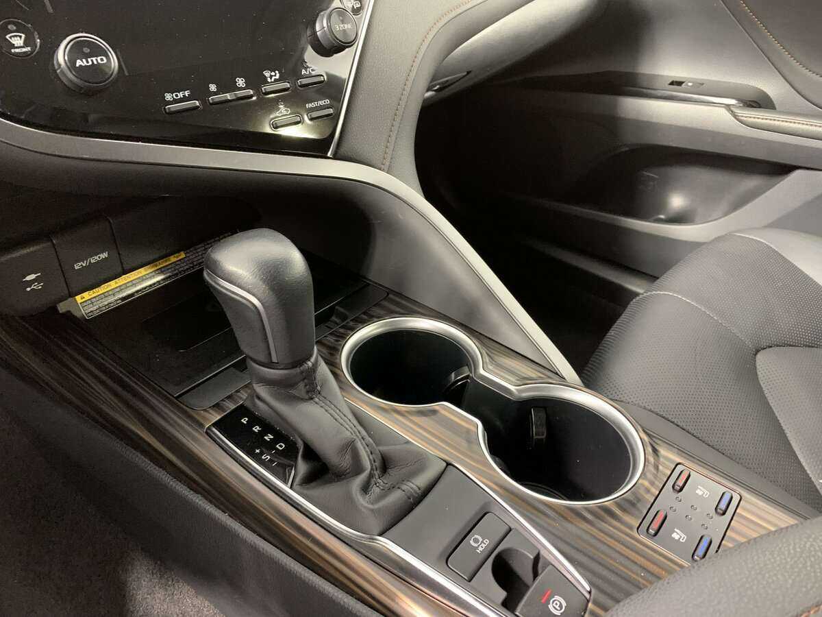 Купить Toyota Camry, 2021, 86 317 км.. Фото: #14