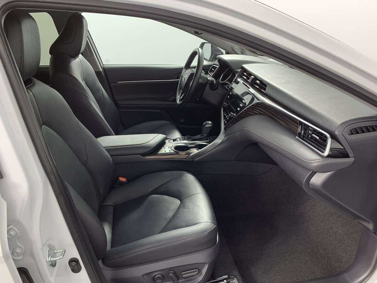 Купить Toyota Camry, 2021, 86 317 км.. Фото: #16