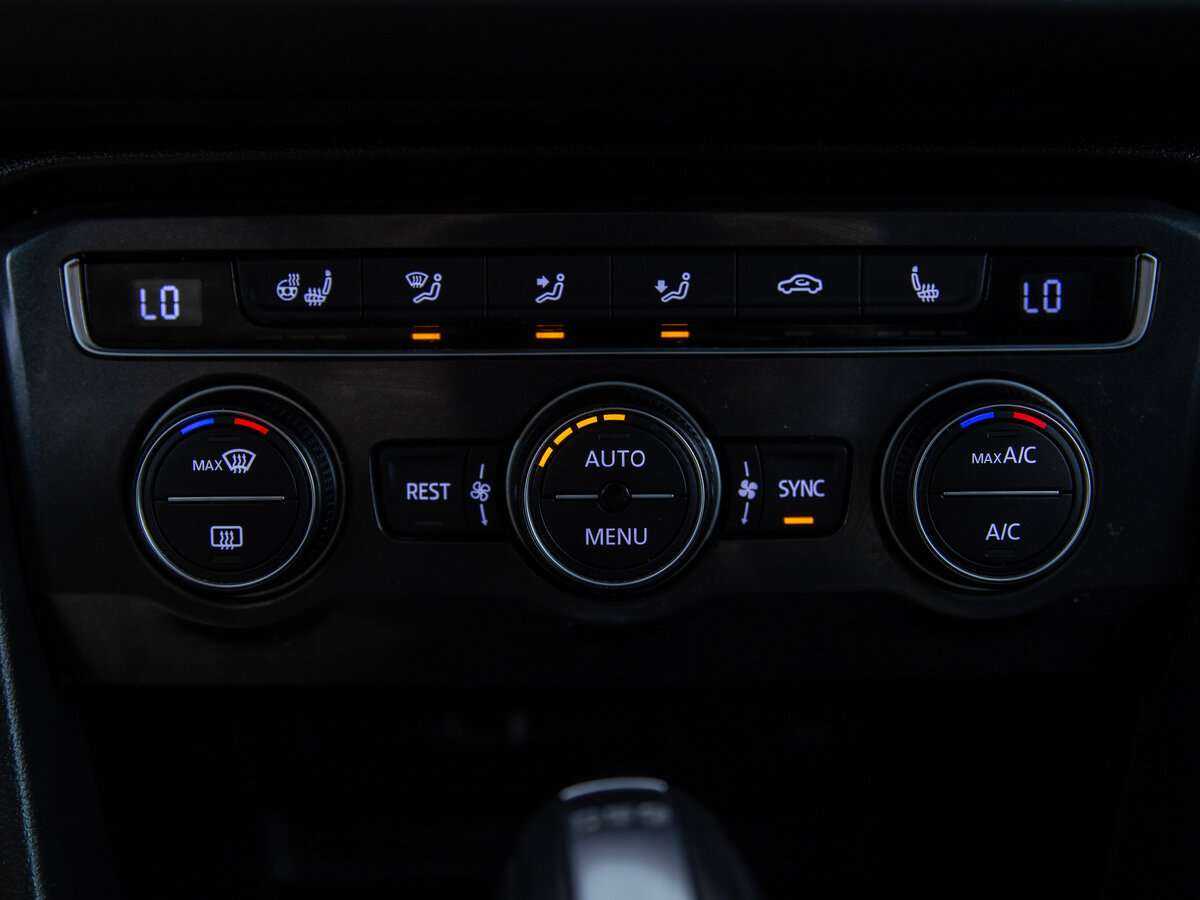 Купить Volkswagen Tiguan, 2017, 77 147 км.. Фото: #15