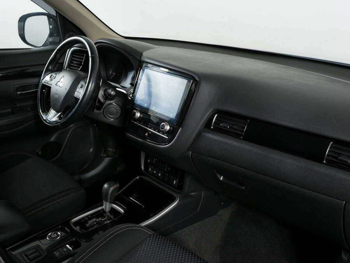 Купить Mitsubishi Outlander, 2021, 59 250 км.. Фото: #8