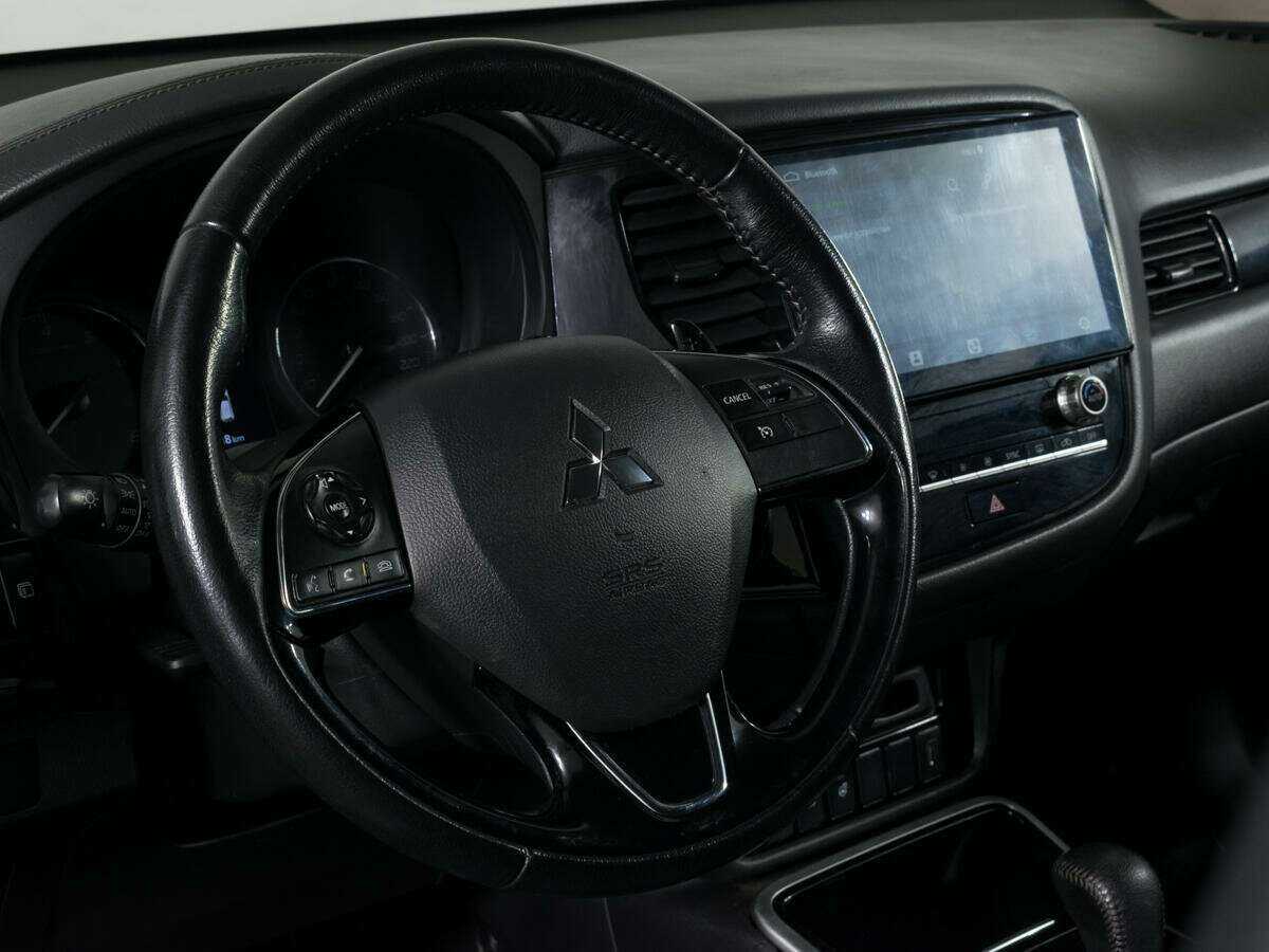 Купить Mitsubishi Outlander, 2021, 59 250 км.. Фото: #13