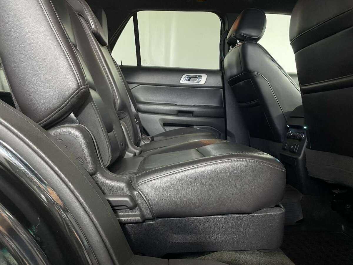 Купить Ford Explorer, 2013, 192 287 км.. Фото: #13