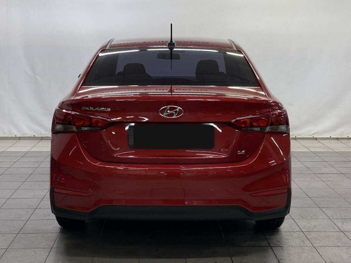 Купить Hyundai Solaris, 2018, 77 668 км.. Фото: #2