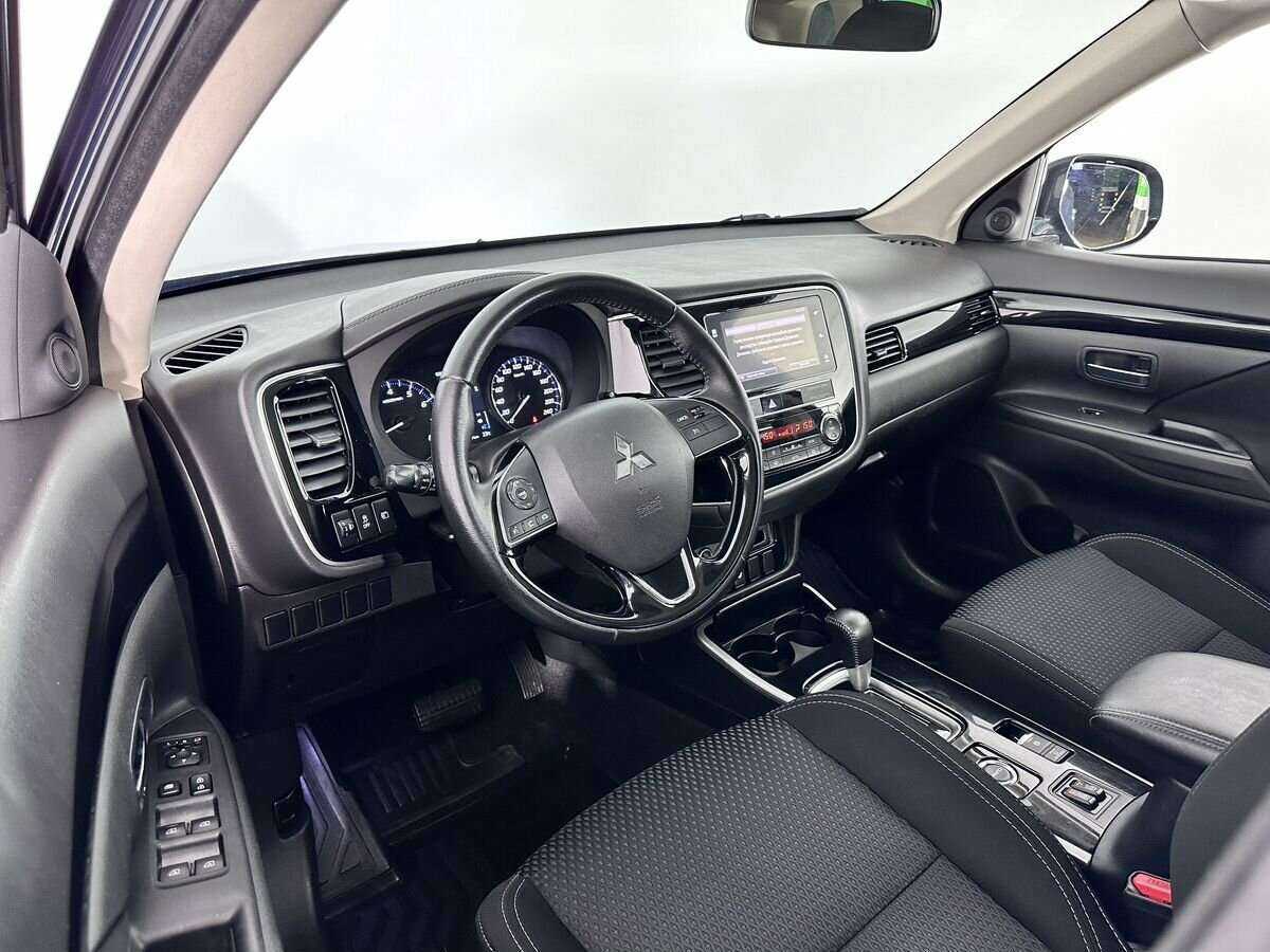Купить Mitsubishi Outlander, 2019, 142 971 км.. Фото: #9