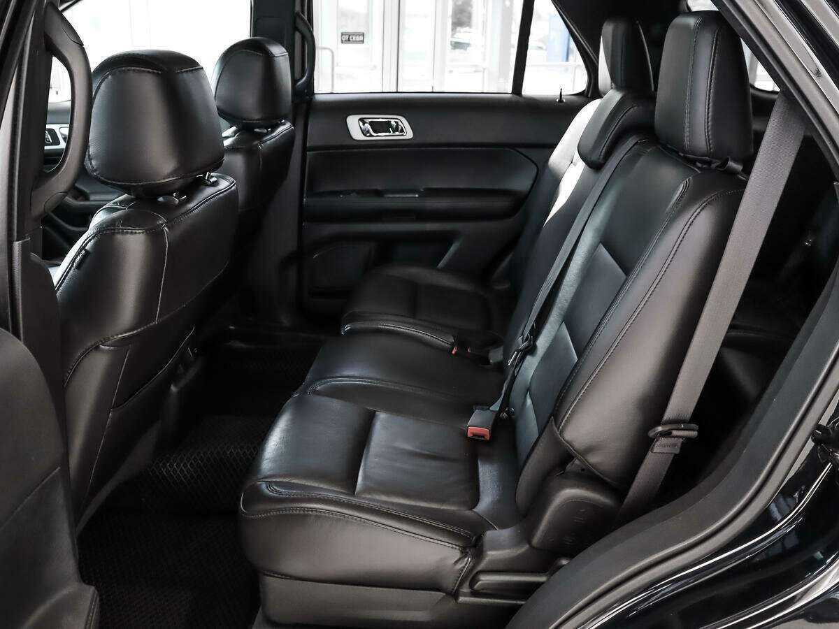 Купить Ford Explorer, 2014, 170 931 км.. Фото: #10