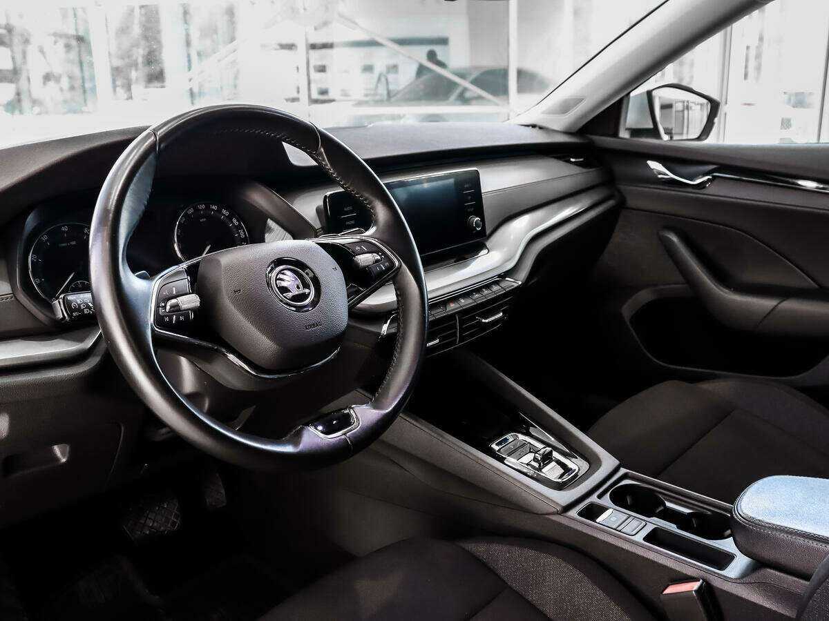 Купить Skoda Octavia, 2021, 54 684 км.. Фото: #7