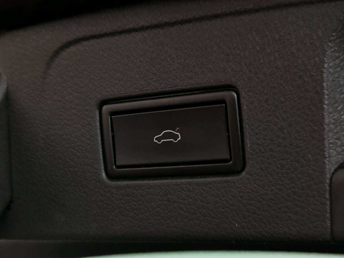 Купить Volkswagen Passat, 2019, 153 200 км.. Фото: #6