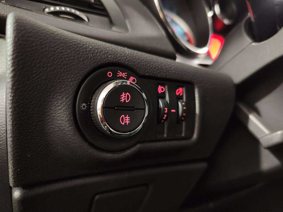 Купить Opel Astra, 2012, 220 000 км.. Фото: #18