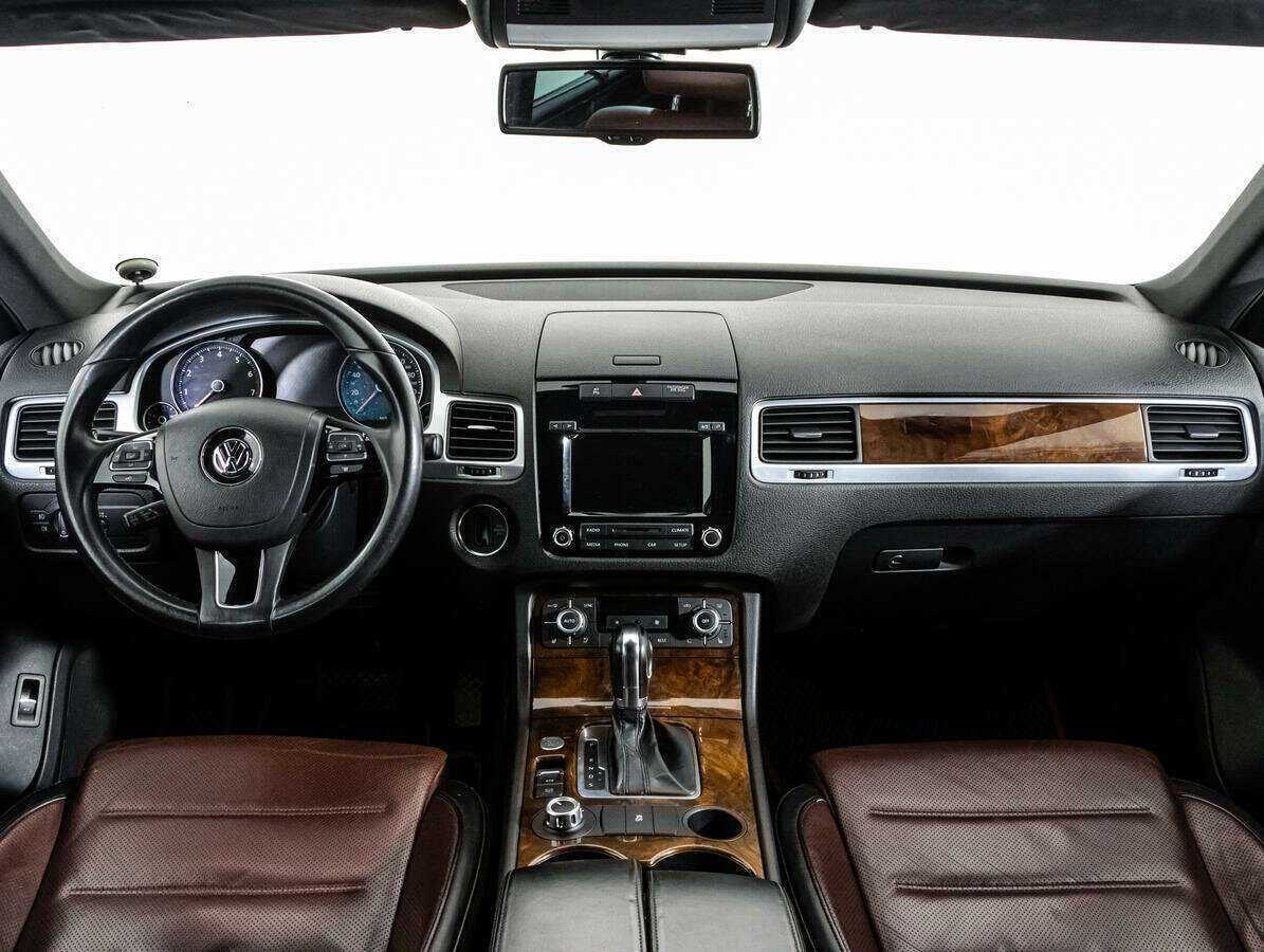 Купить Volkswagen Touareg, 2012, 229 375 км.. Фото: #7