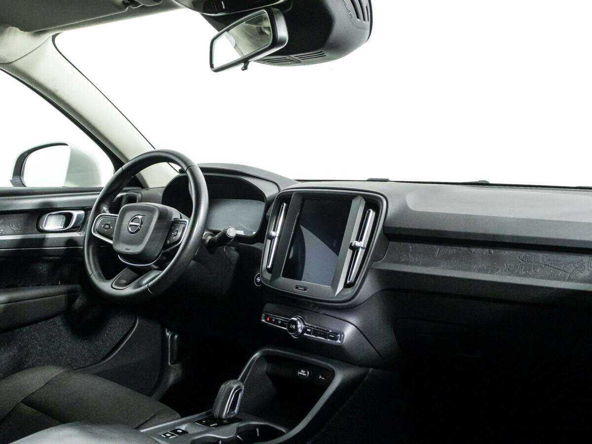 Купить Volvo XC40, 2019, 64 437 км.. Фото: #8