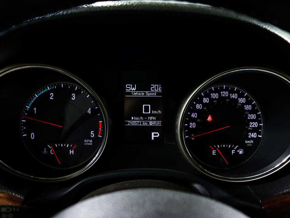 Купить Jeep Grand Cherokee, 2012, 248 569 км.. Фото: #8