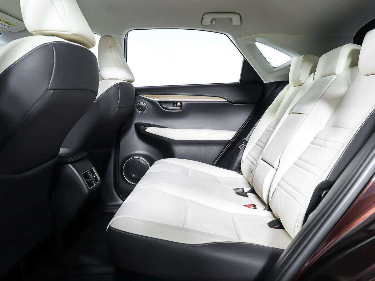 Купить Lexus NX, 2017, 25 726 км.. Фото: #11