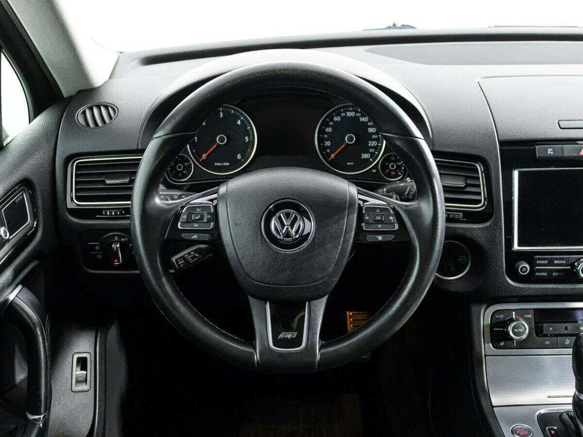 Купить Volkswagen Touareg, 2012, 236 145 км.. Фото: #23