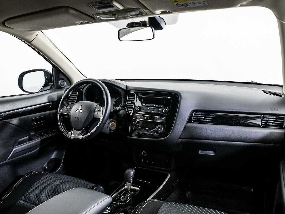 Купить Mitsubishi Outlander, 2019, 32 250 км.. Фото: #6
