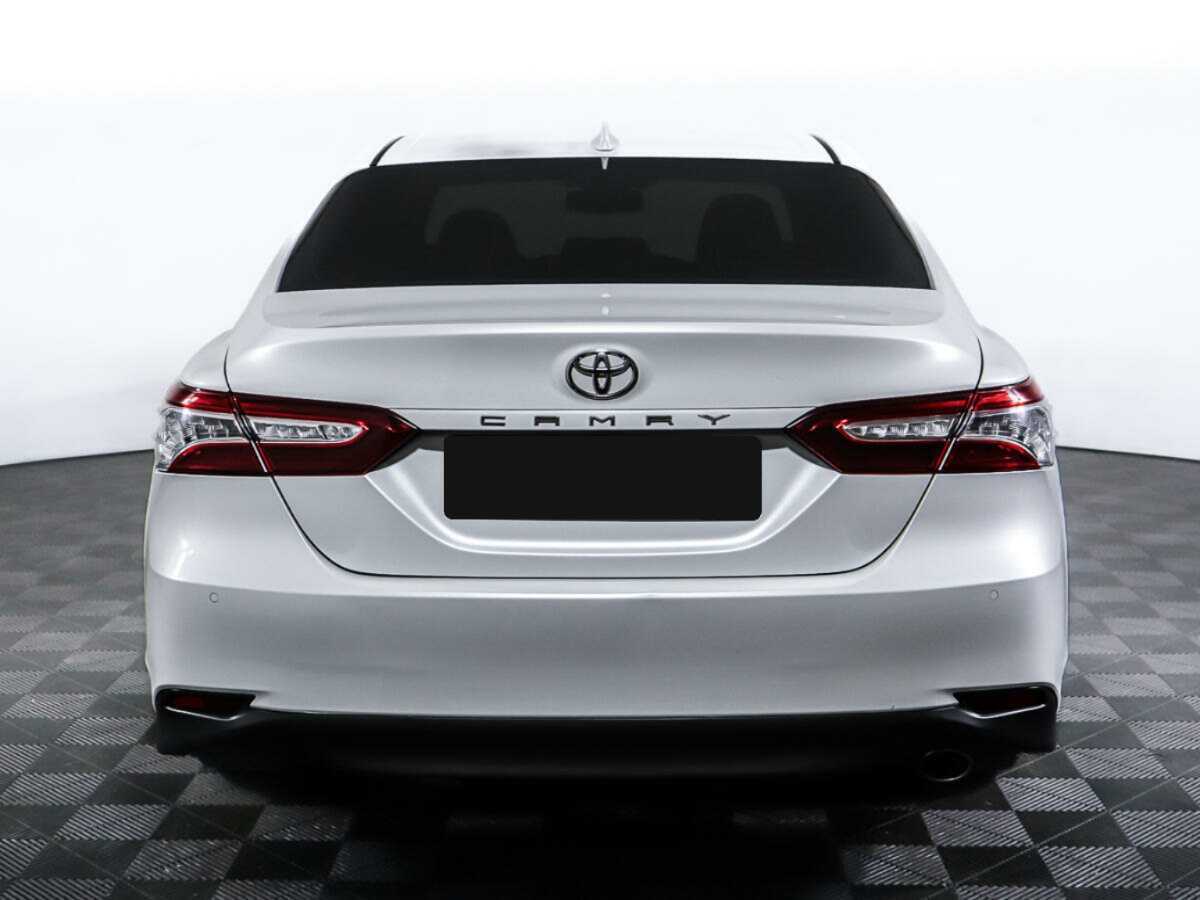 Купить Toyota Camry, 2018, 62 503 км.. Фото: #5