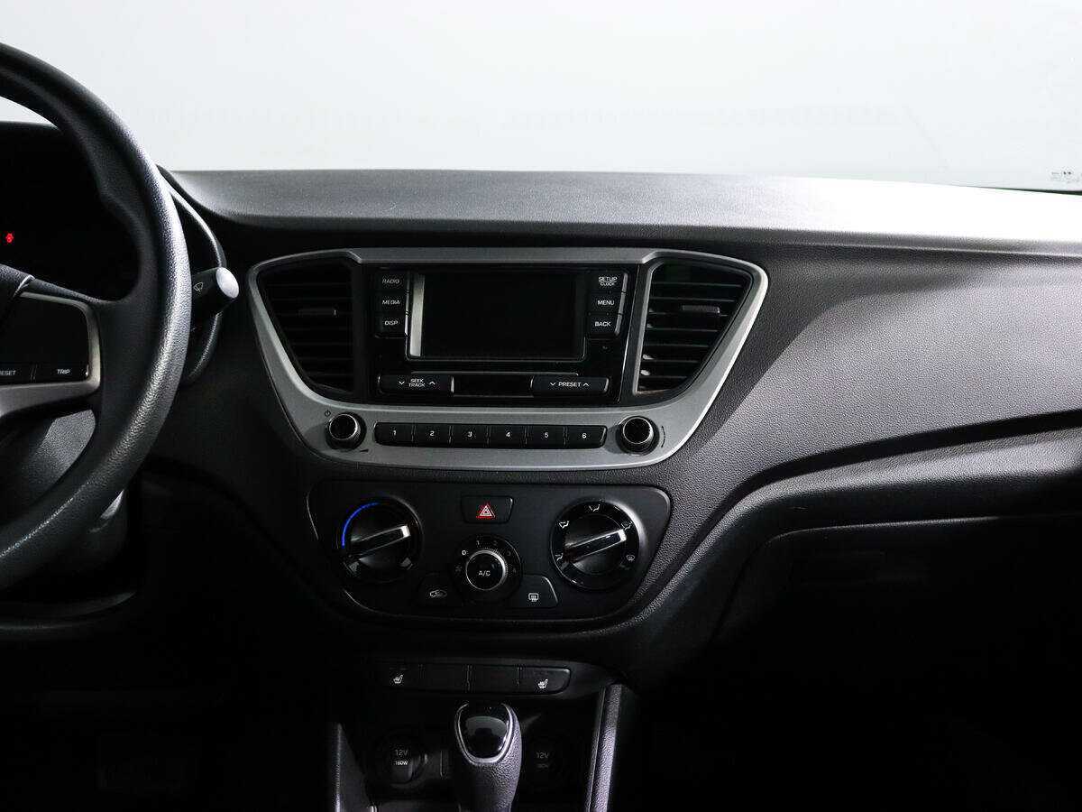 Купить Hyundai Solaris, 2017, 74 058 км.. Фото: #10