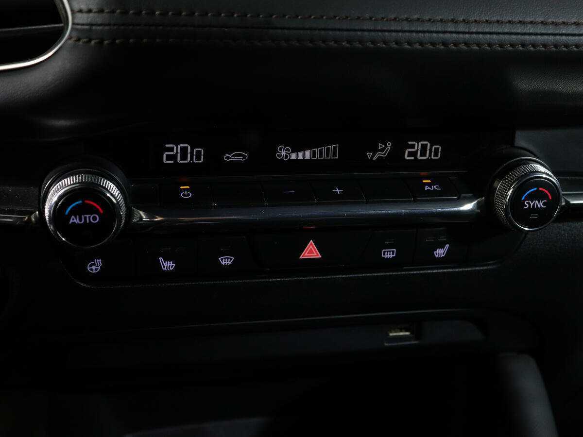 Купить Mazda 3, 2019, 59 075 км.. Фото: #22