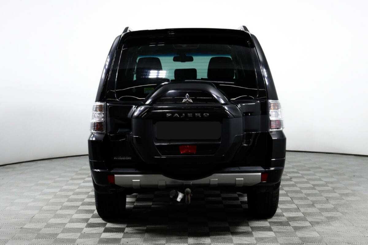 Купить Mitsubishi Pajero, 2018, 101 709 км.. Фото: #5