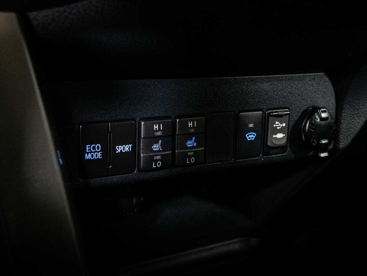 Купить Toyota RAV4, 2016, 164 324 км.. Фото: #19