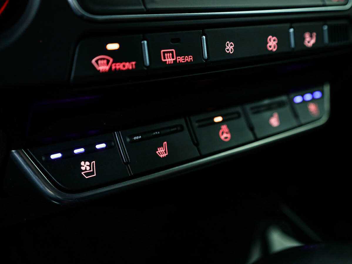 Купить Kia Sorento, 2018, 110 336 км.. Фото: #16