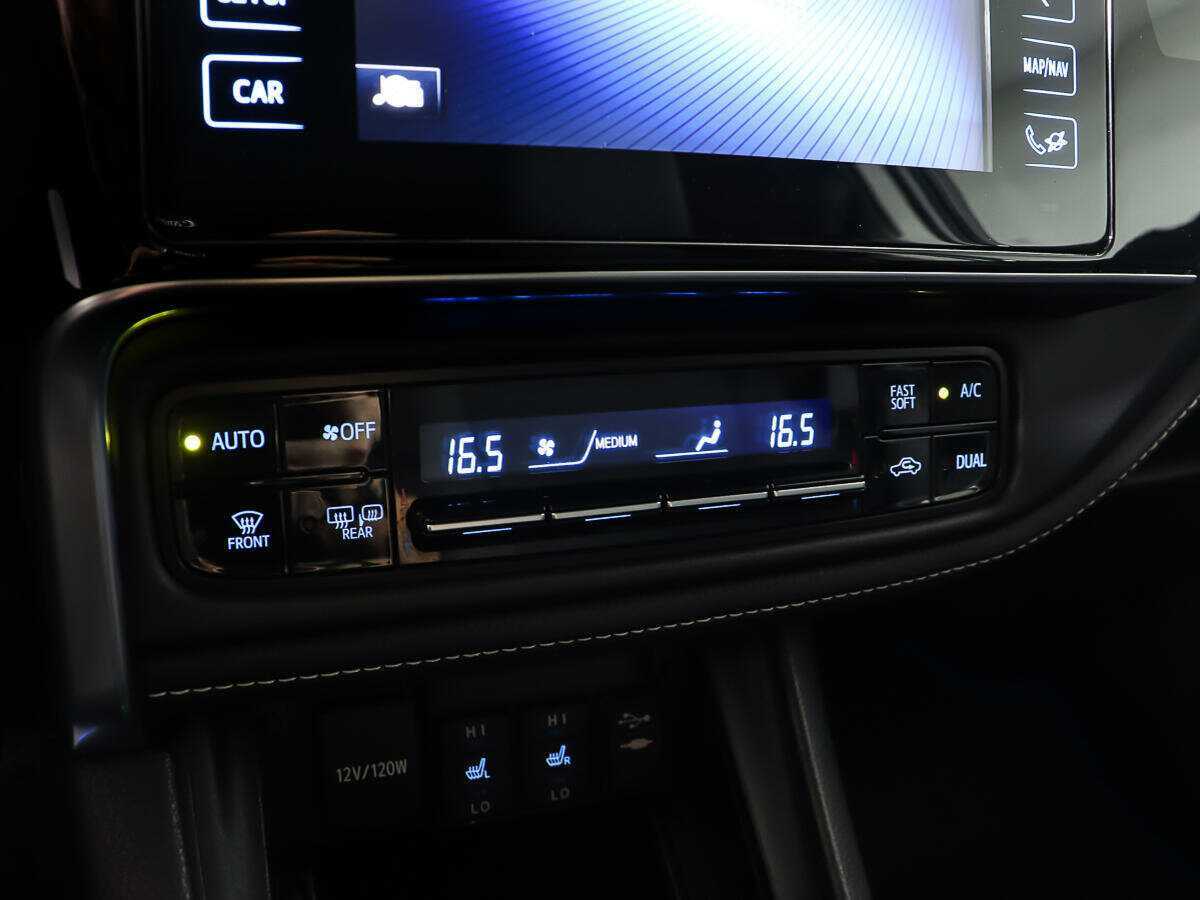 Купить Toyota Corolla, 2017, 279 824 км.. Фото: #14