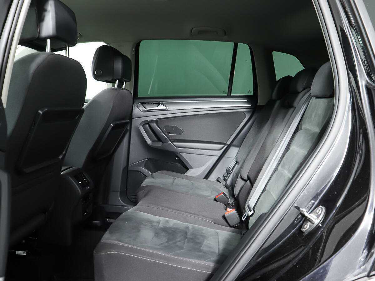 Купить Volkswagen Tiguan, 2018, 95 970 км.. Фото: #9