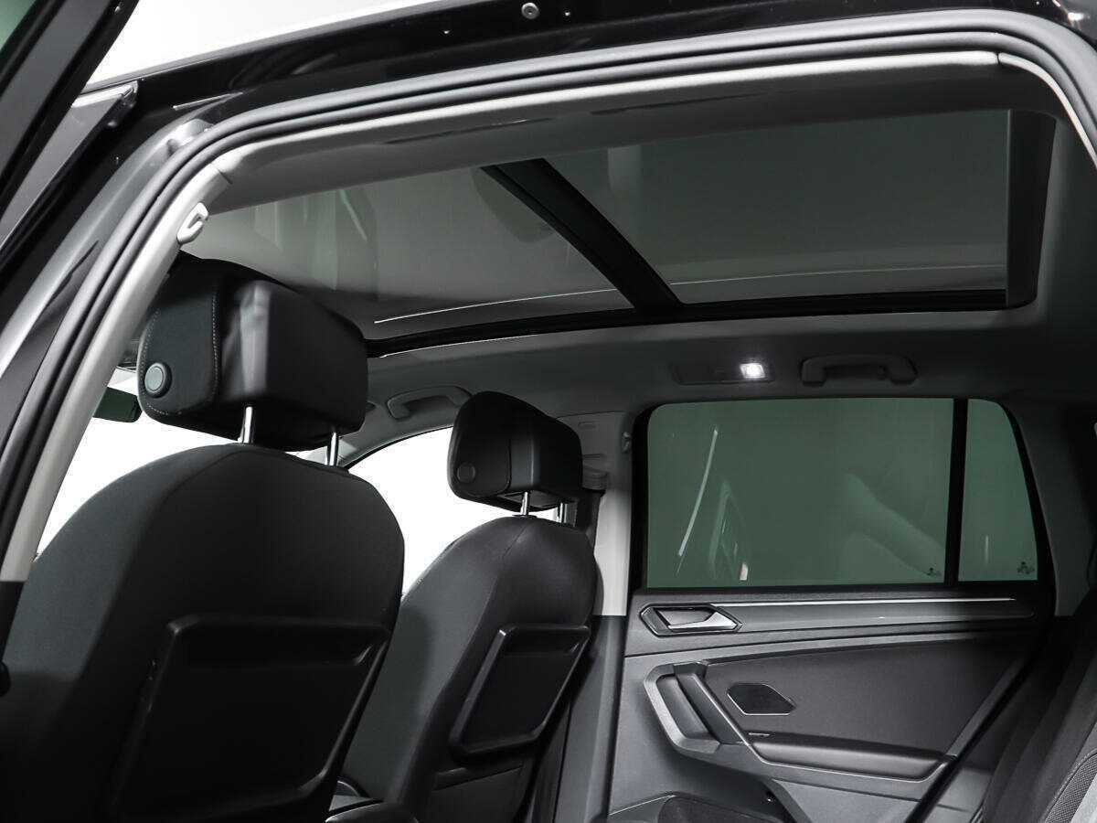 Купить Volkswagen Tiguan, 2018, 116 637 км.. Фото: #15