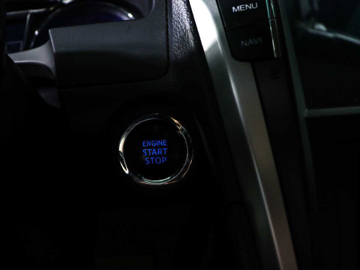 Купить Toyota Camry, 2018, 211 796 км.. Фото: #15