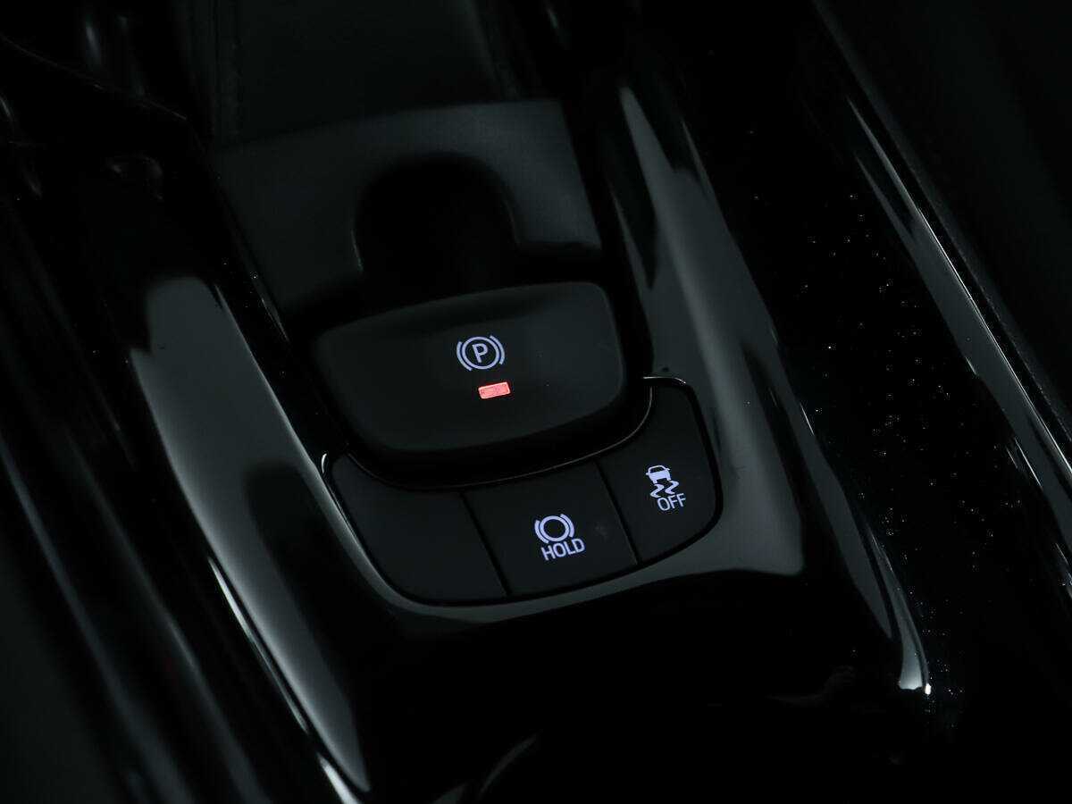 Купить Toyota C-HR, 2018, 52 185 км.. Фото: #18