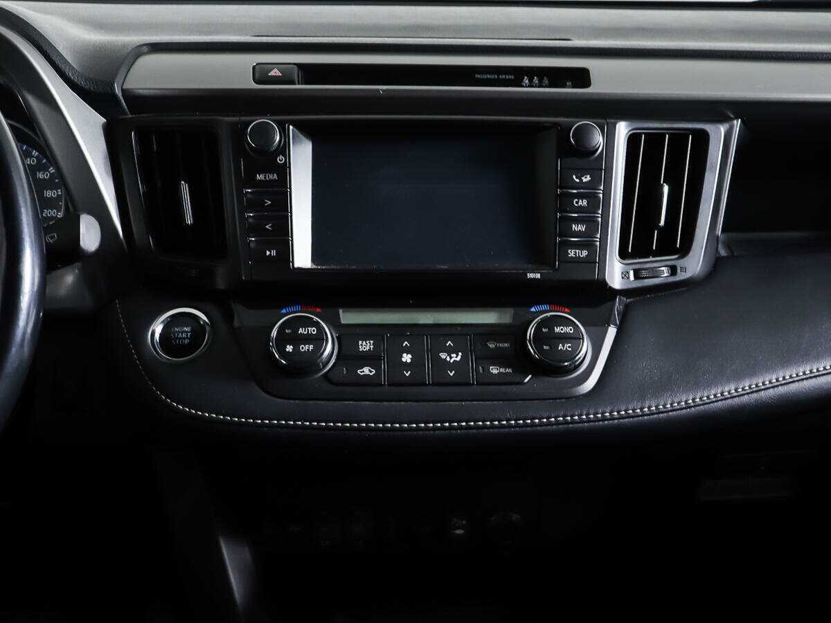 Купить Toyota RAV4, 2019, 100 089 км.. Фото: #13