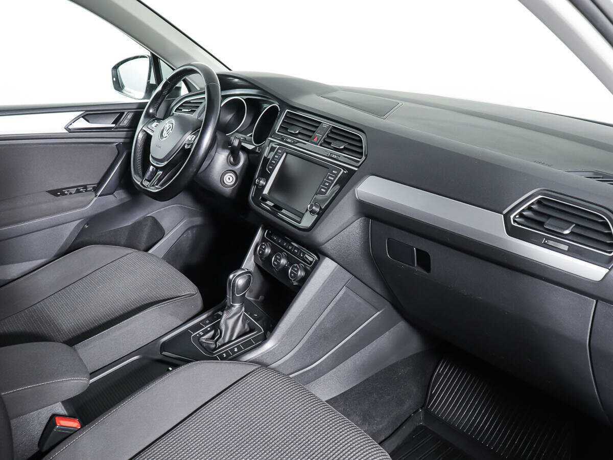 Купить Volkswagen Tiguan, 2017, 88 000 км.. Фото: #8