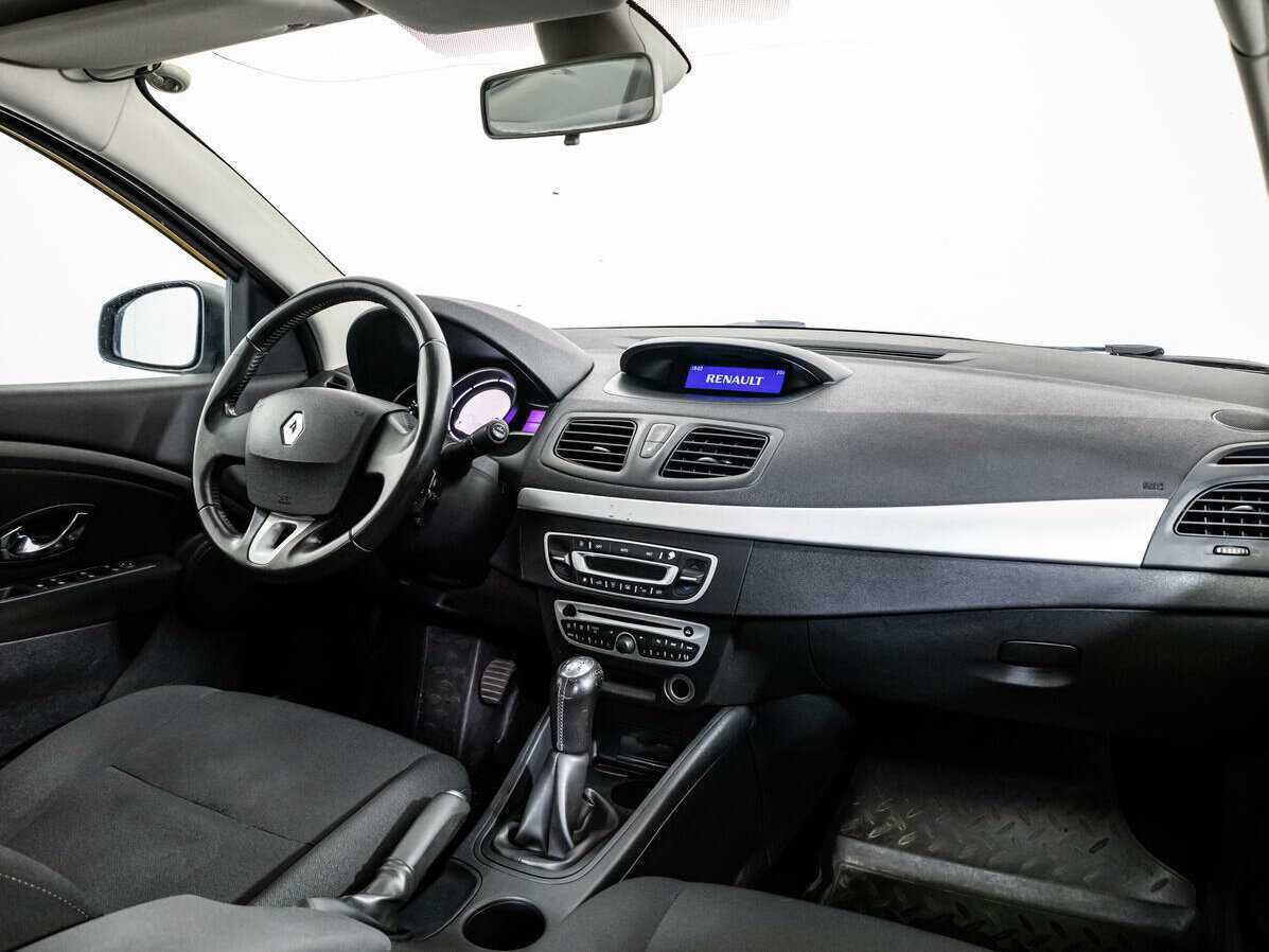 Купить Renault Fluence, 2013, 201 688 км.. Фото: #8