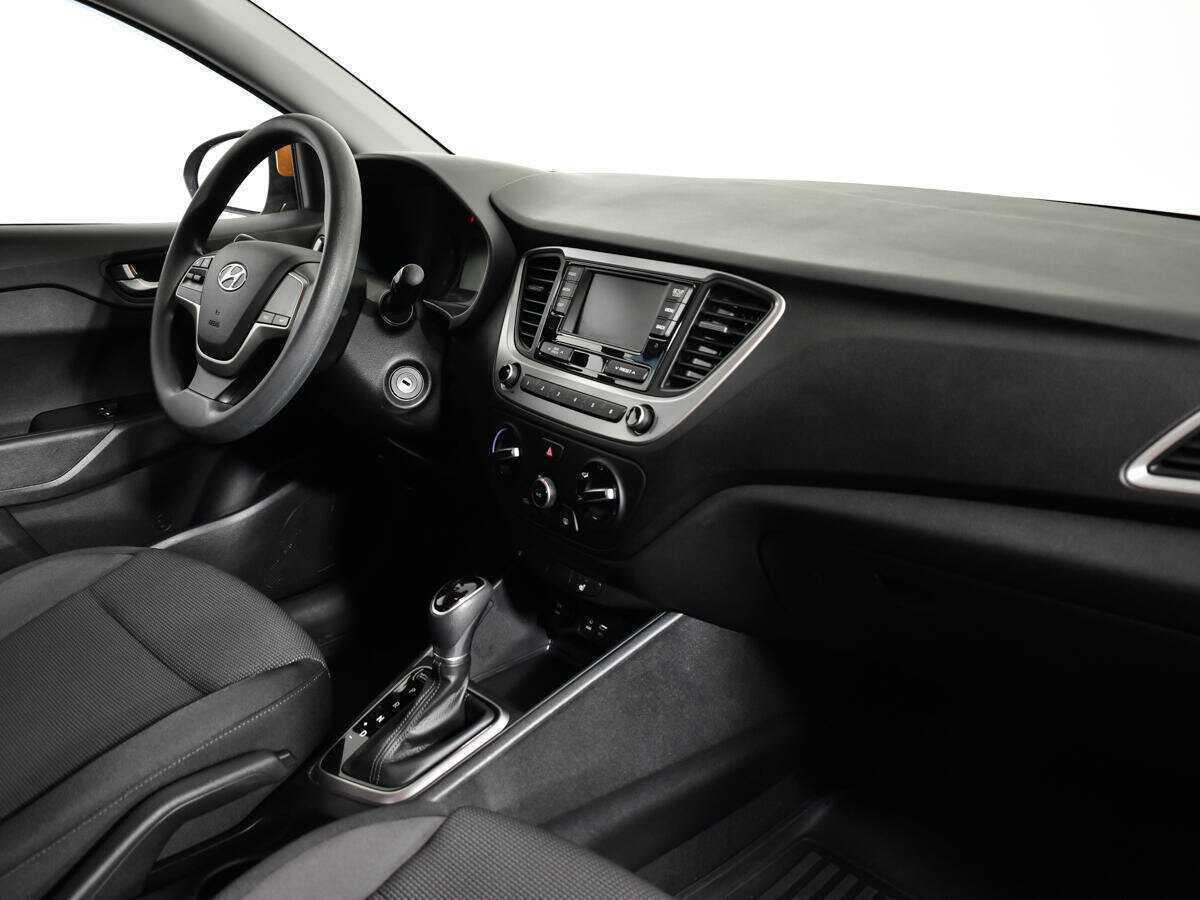 Купить Hyundai Solaris, 2017, 55 668 км.. Фото: #6