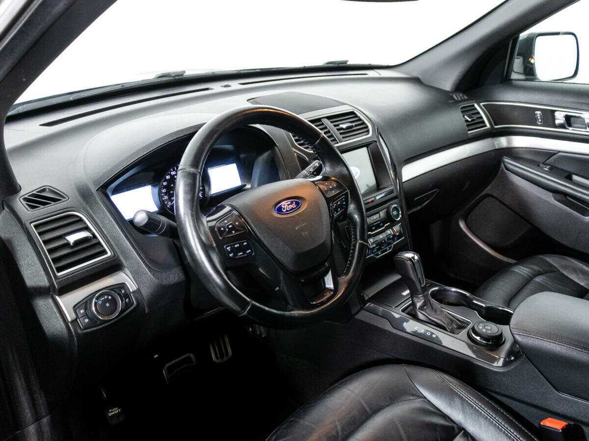 Купить Ford Explorer, 2017, 141 500 км.. Фото: #10