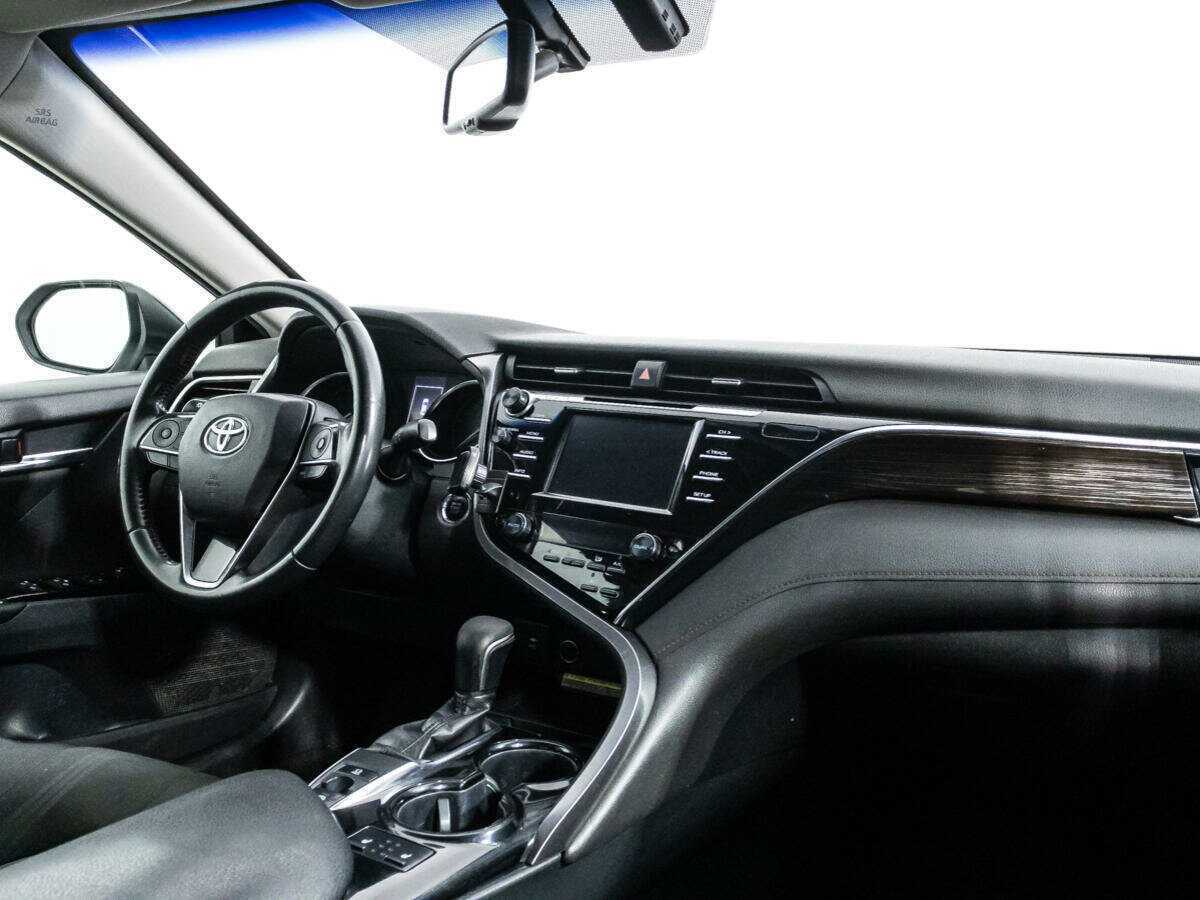 Купить Toyota Camry, 2019, 139 690 км.. Фото: #8
