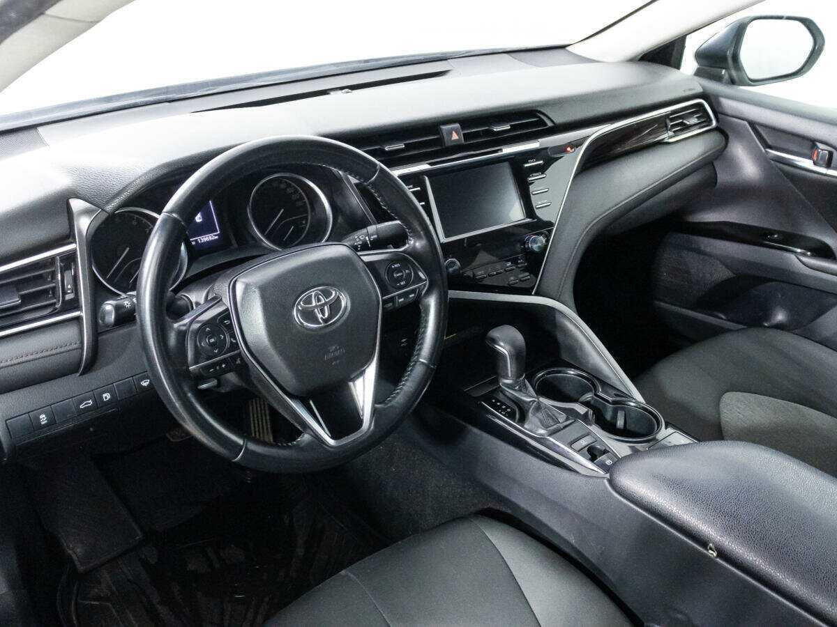 Купить Toyota Camry, 2019, 139 690 км.. Фото: #10
