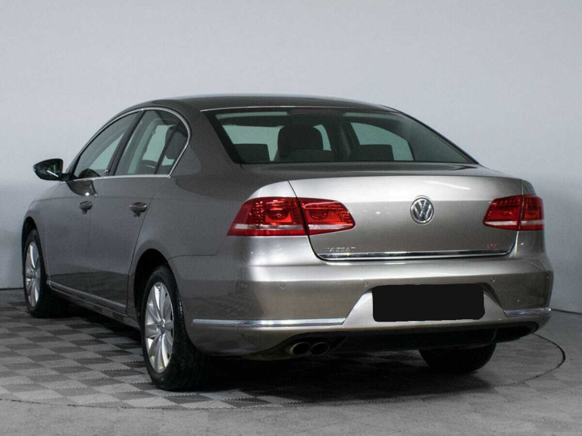 Купить Volkswagen Passat, 2012, 209 747 км.. Фото: #6