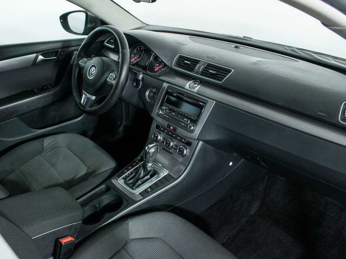 Купить Volkswagen Passat, 2012, 209 747 км.. Фото: #8