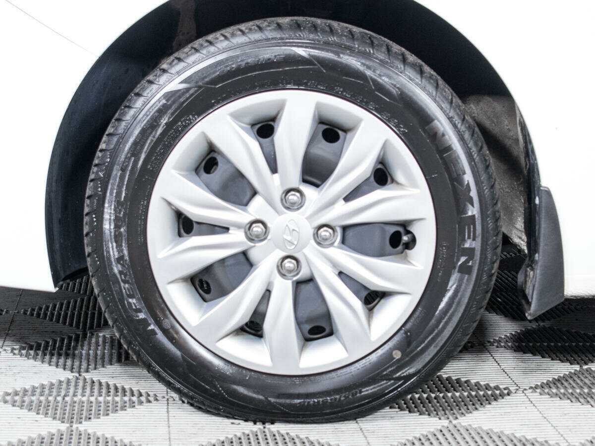 Купить Hyundai Solaris, 2019, 59 035 км.. Фото: #13