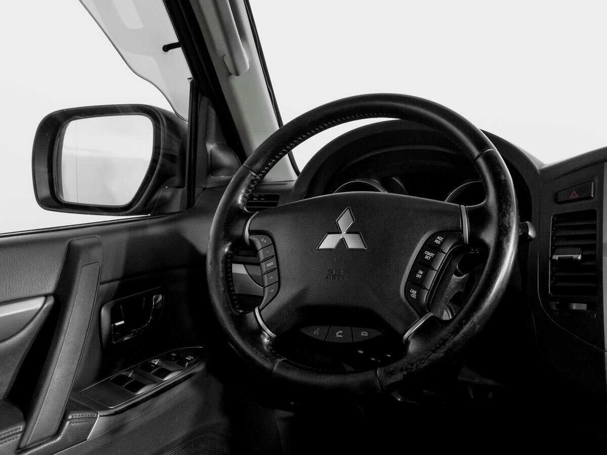 Купить Mitsubishi Pajero, 2014, 108 850 км.. Фото: #14