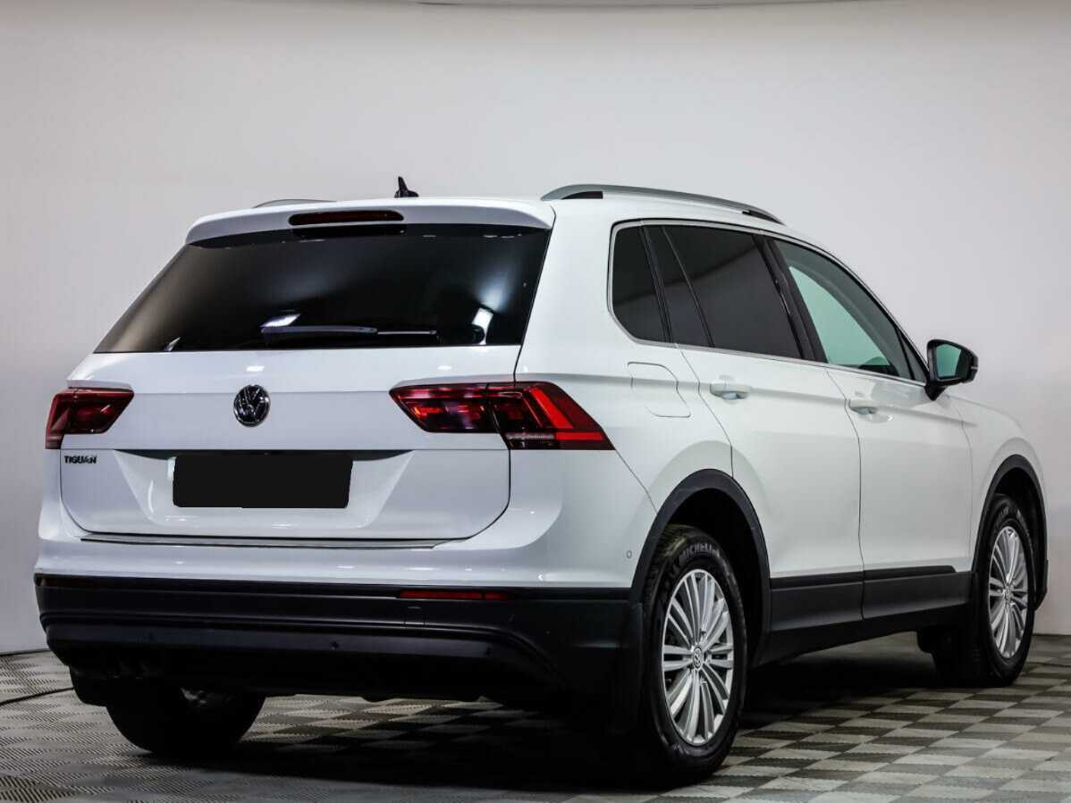 Купить Volkswagen Tiguan, 2019, 74 198 км.. Фото: #3