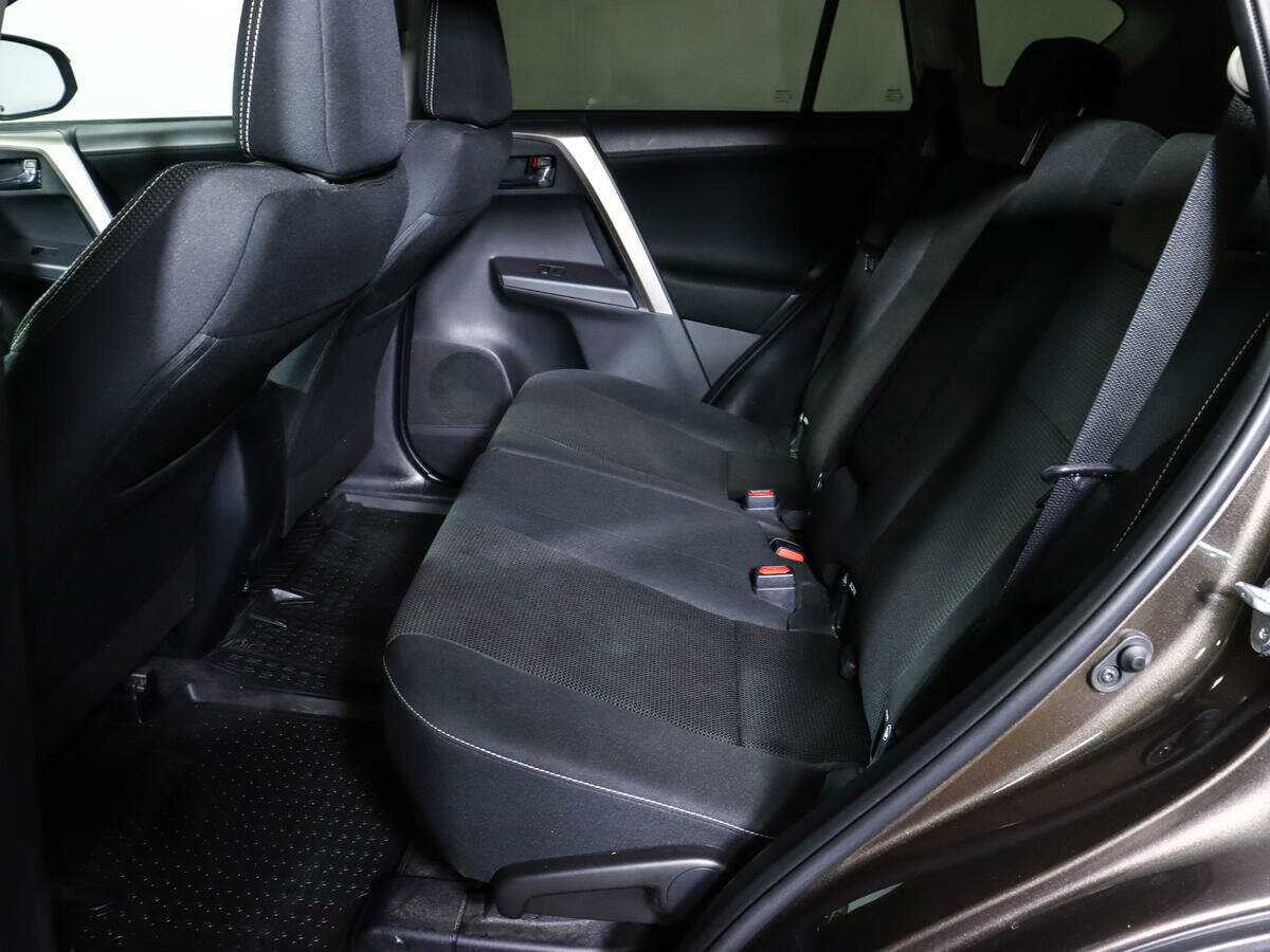 Купить Toyota RAV4, 2018, 14 000 км.. Фото: #8