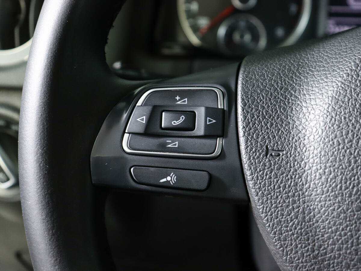 Купить Volkswagen Tiguan, 2012, 232 365 км.. Фото: #14